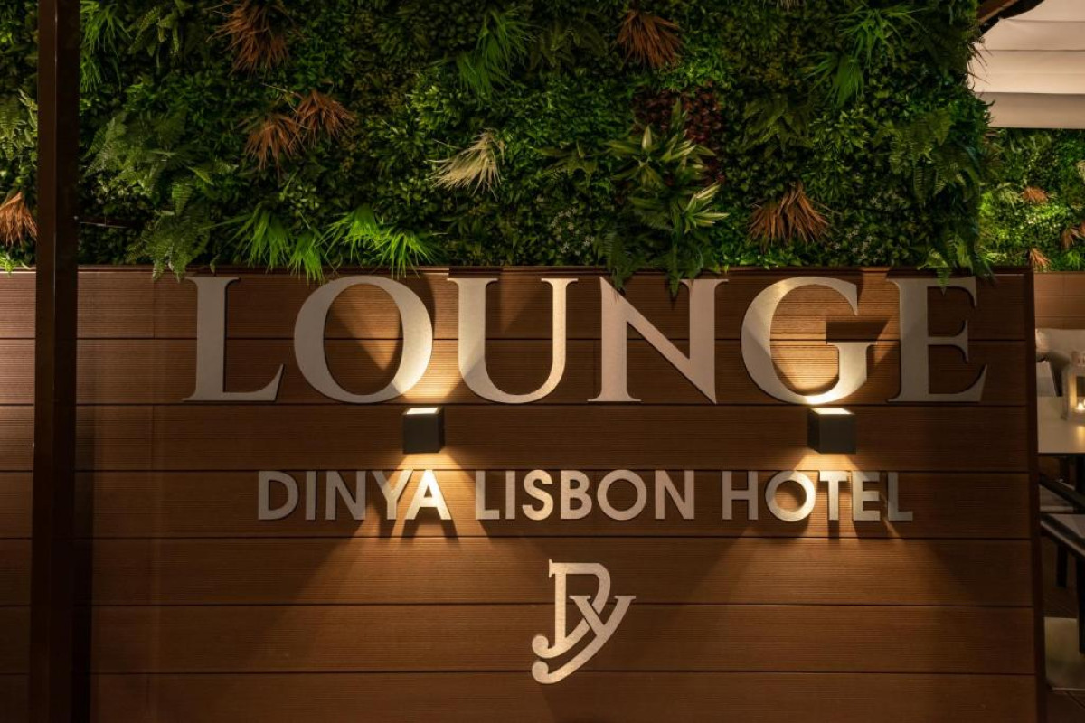 Dinya Lisbon Hotel & Lounge Bar
