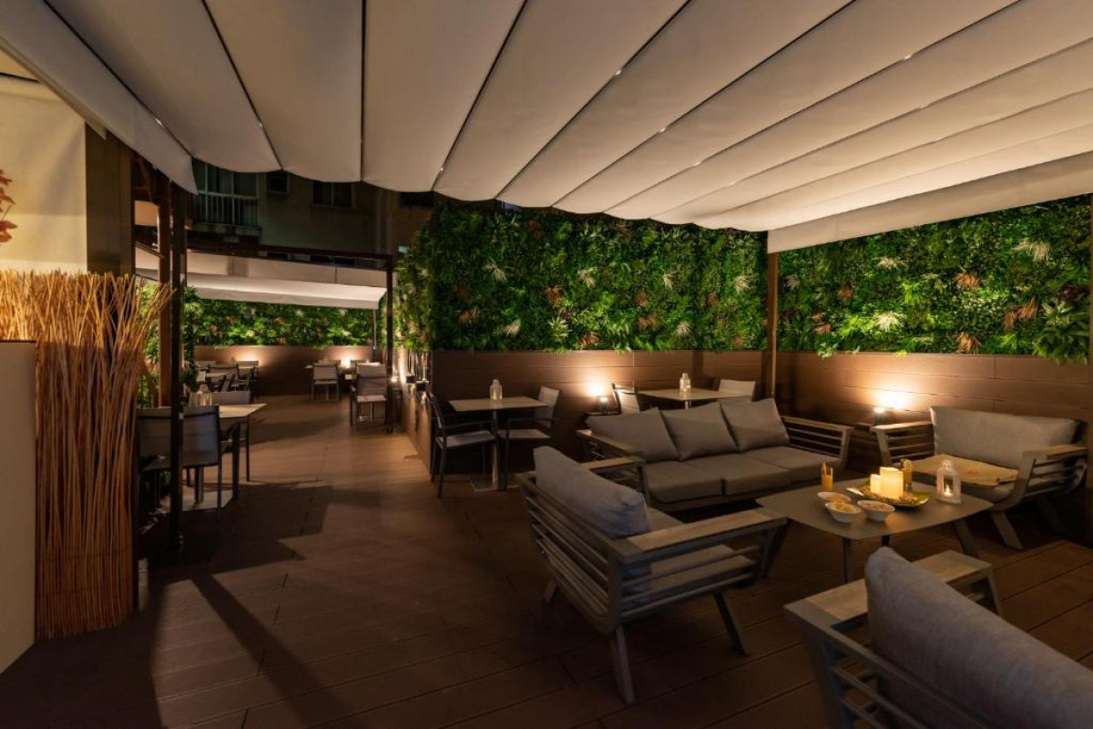 Dinya Lisbon Hotel & Lounge Bar