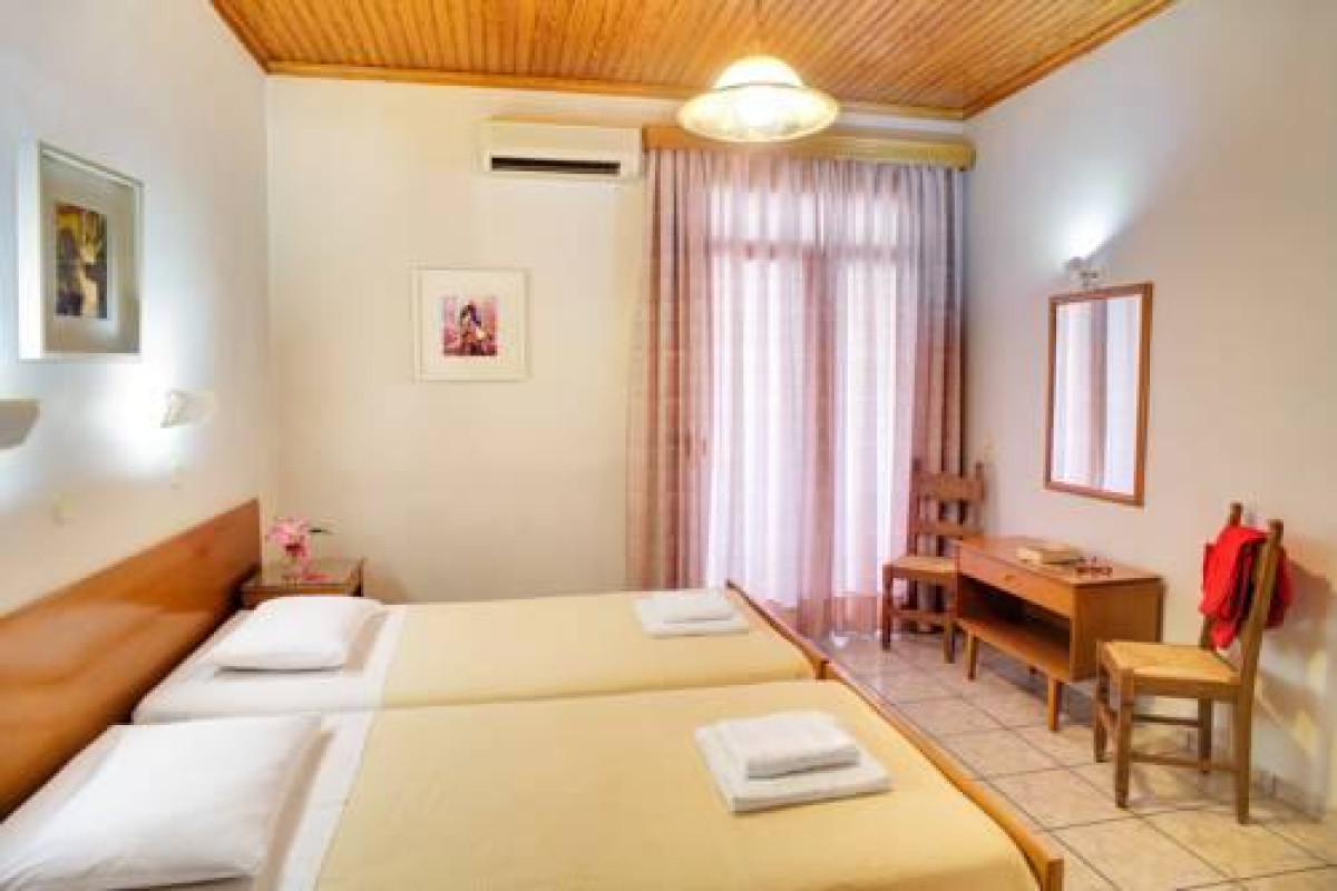 Dioni Hotel