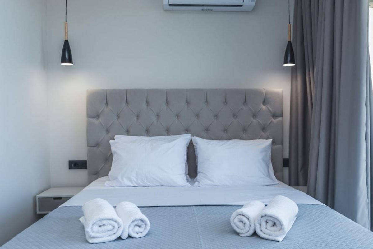 DIONISOS LUXURY SUITES