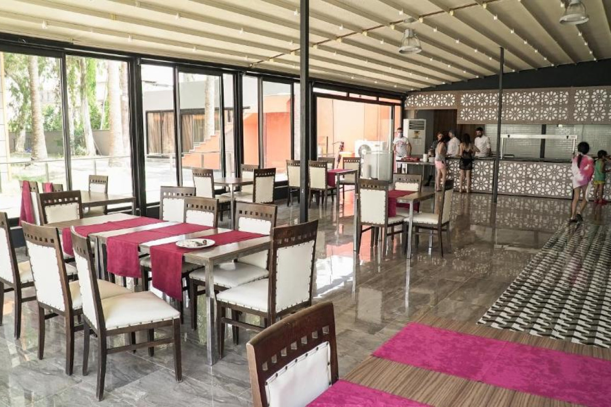 DIONISUS HOTEL