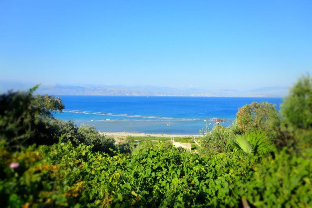 Dionysos Apartments