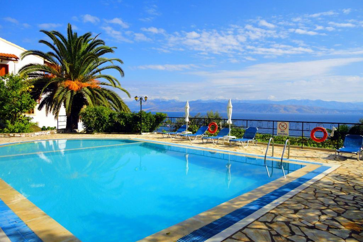 Dionysos Apartments