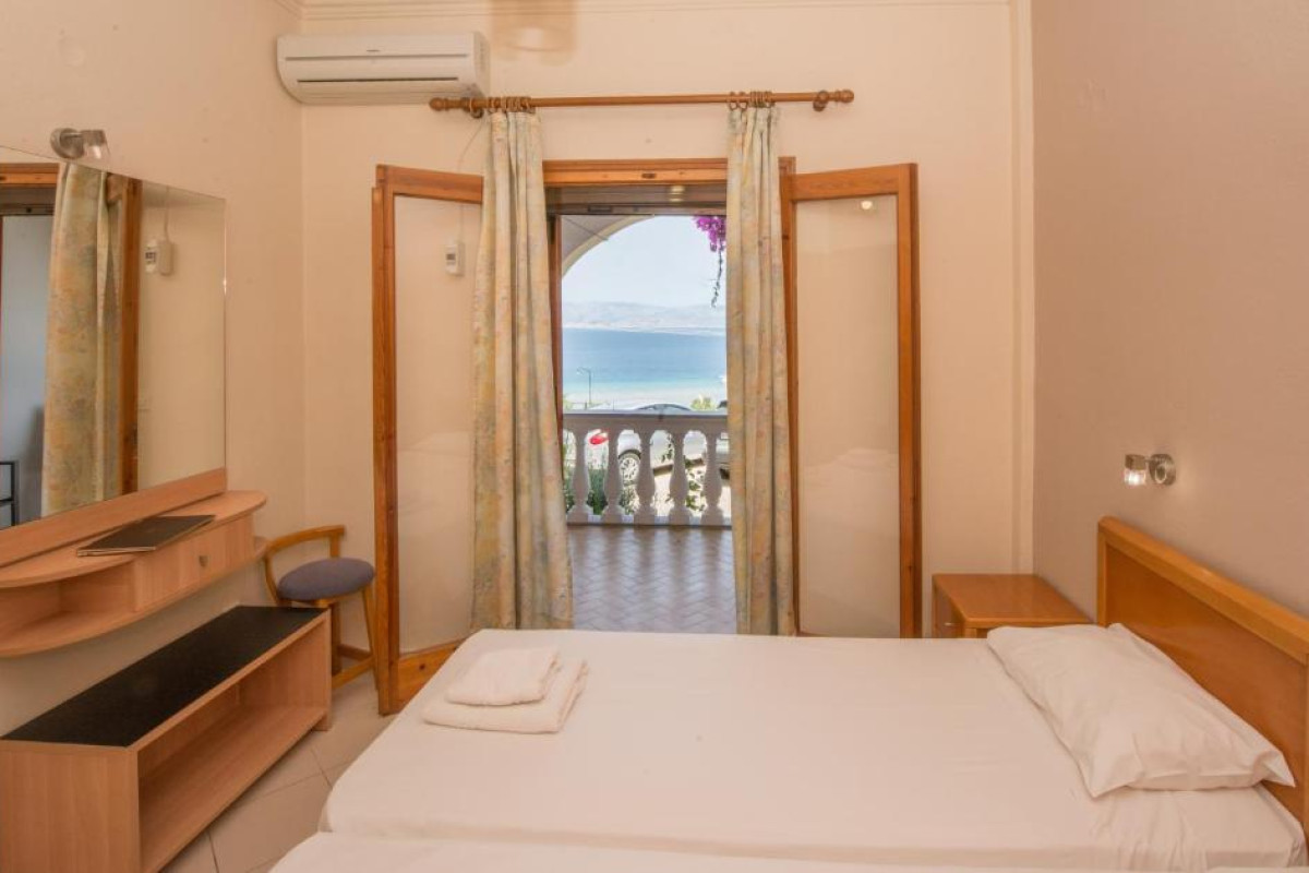 Dionysos Apartments