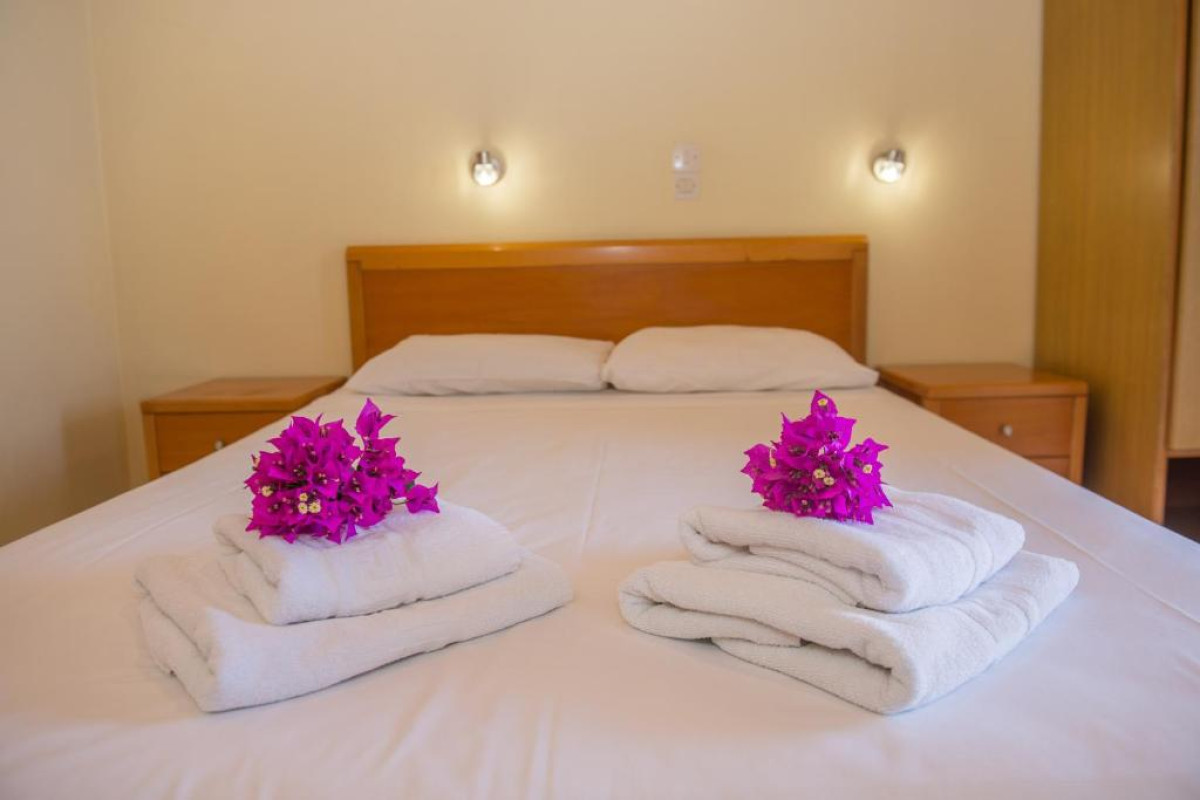 Dionysos Apartments