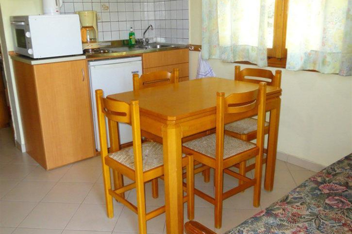 Dionysos Apartments