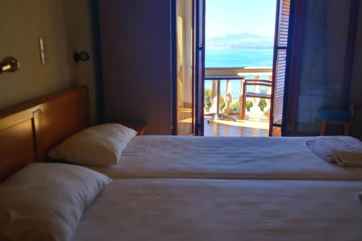 Dionysos Apartments