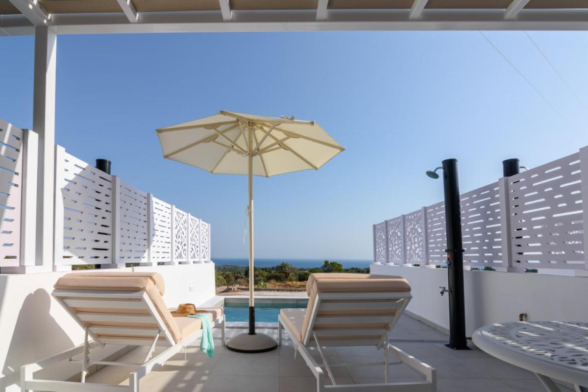Dionysos Suites
