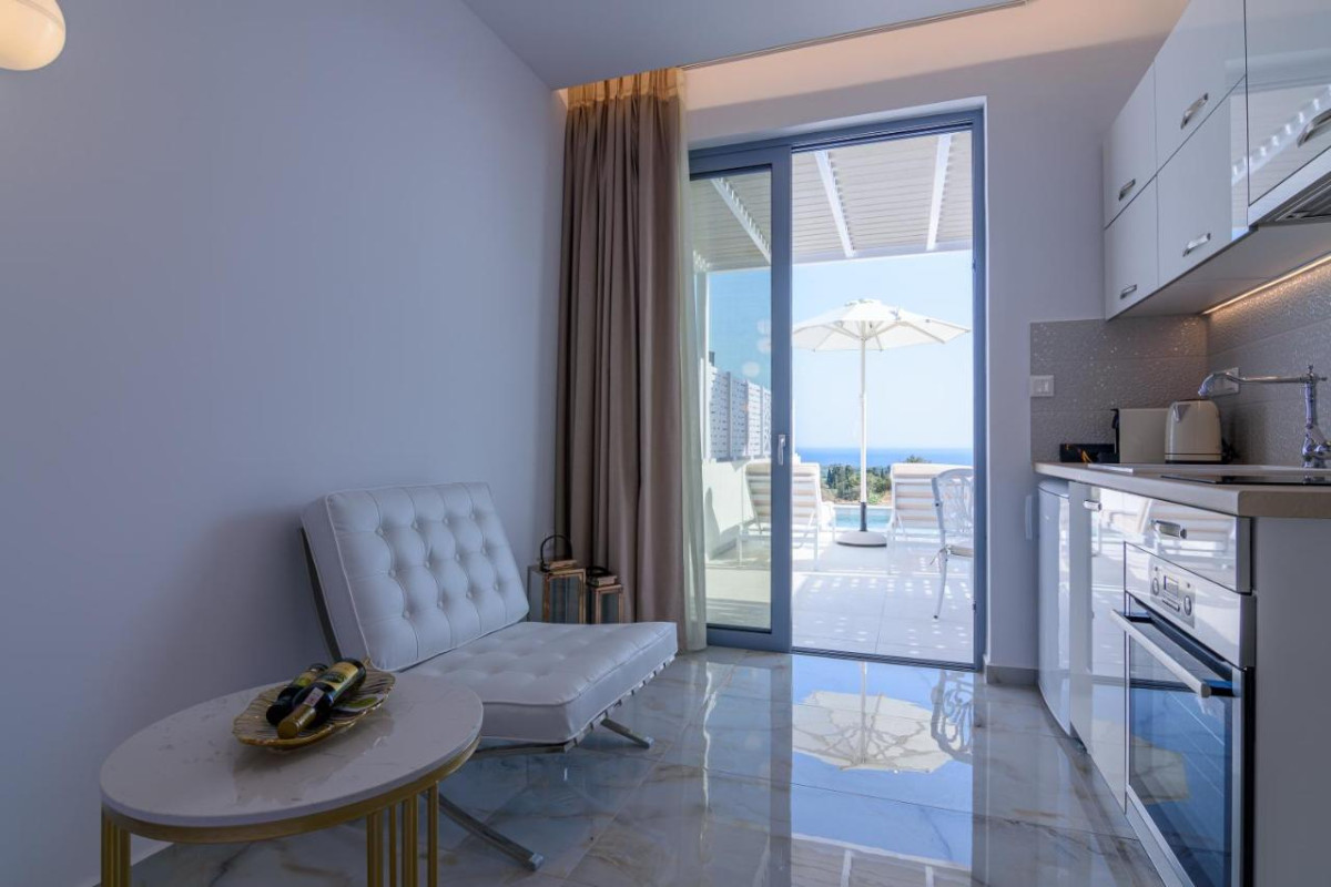 Dionysos Suites