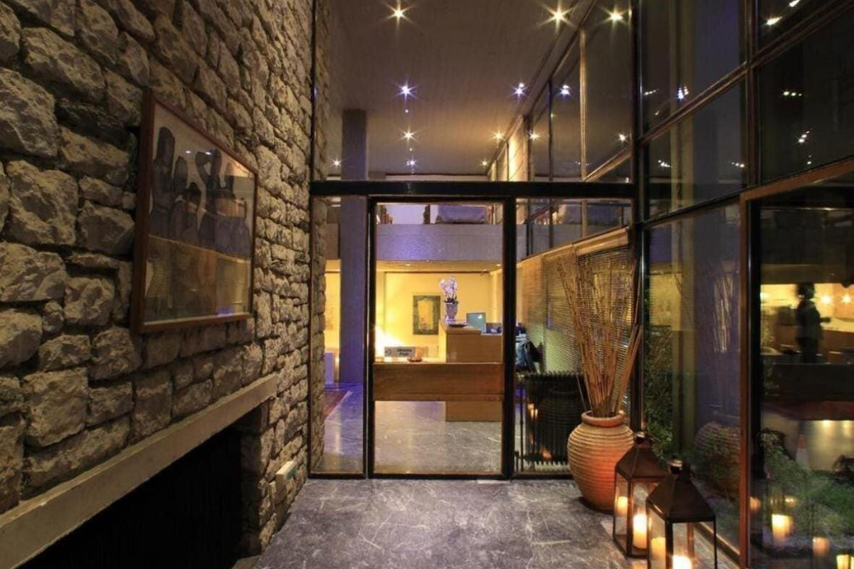 Dioscouri Hotel