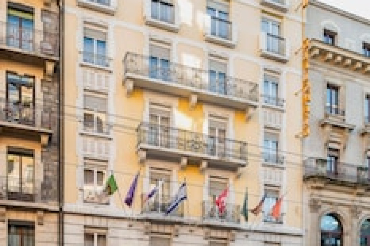 DIPLOMATE