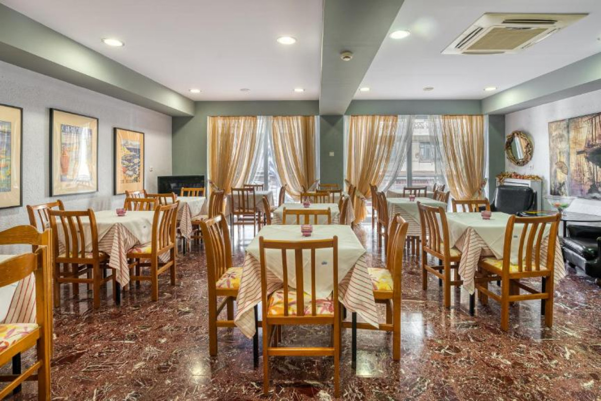 Diros Hotel