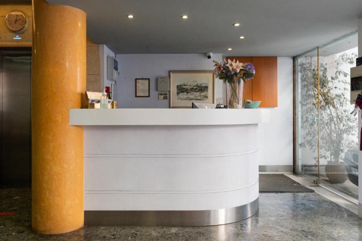 Diros Hotel