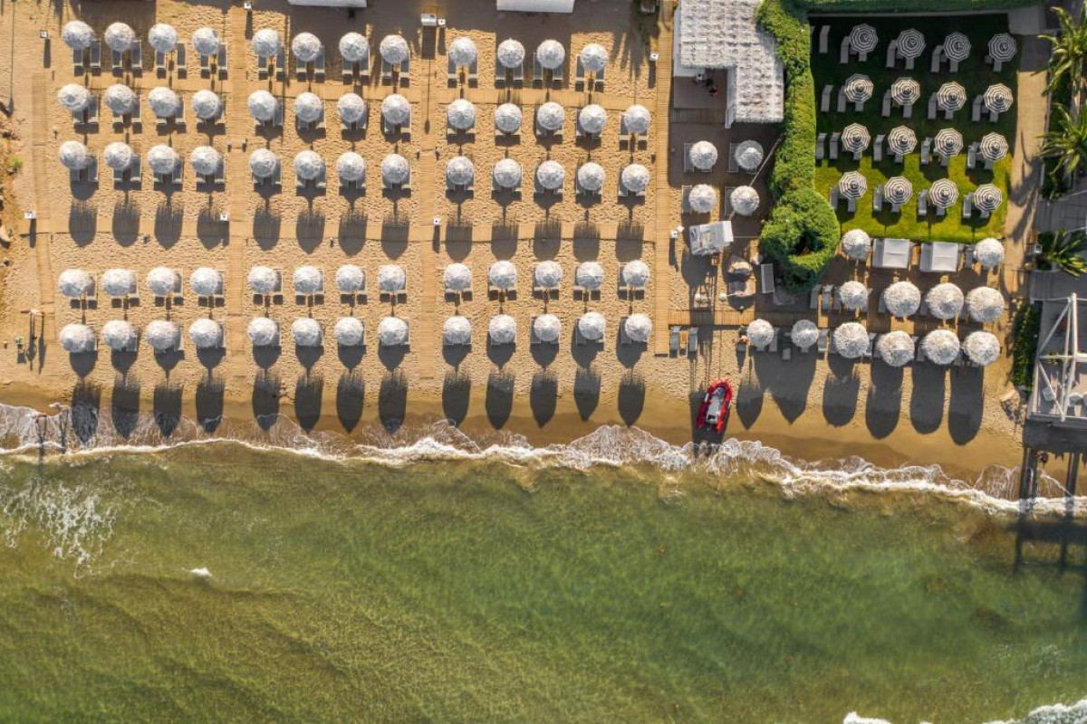 Divani Escape - Adults Only