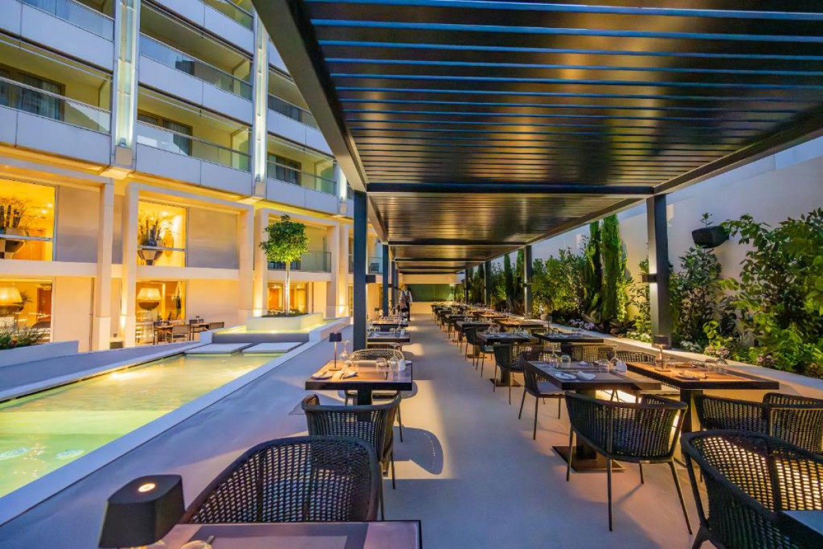 Divani Escape - Adults Only