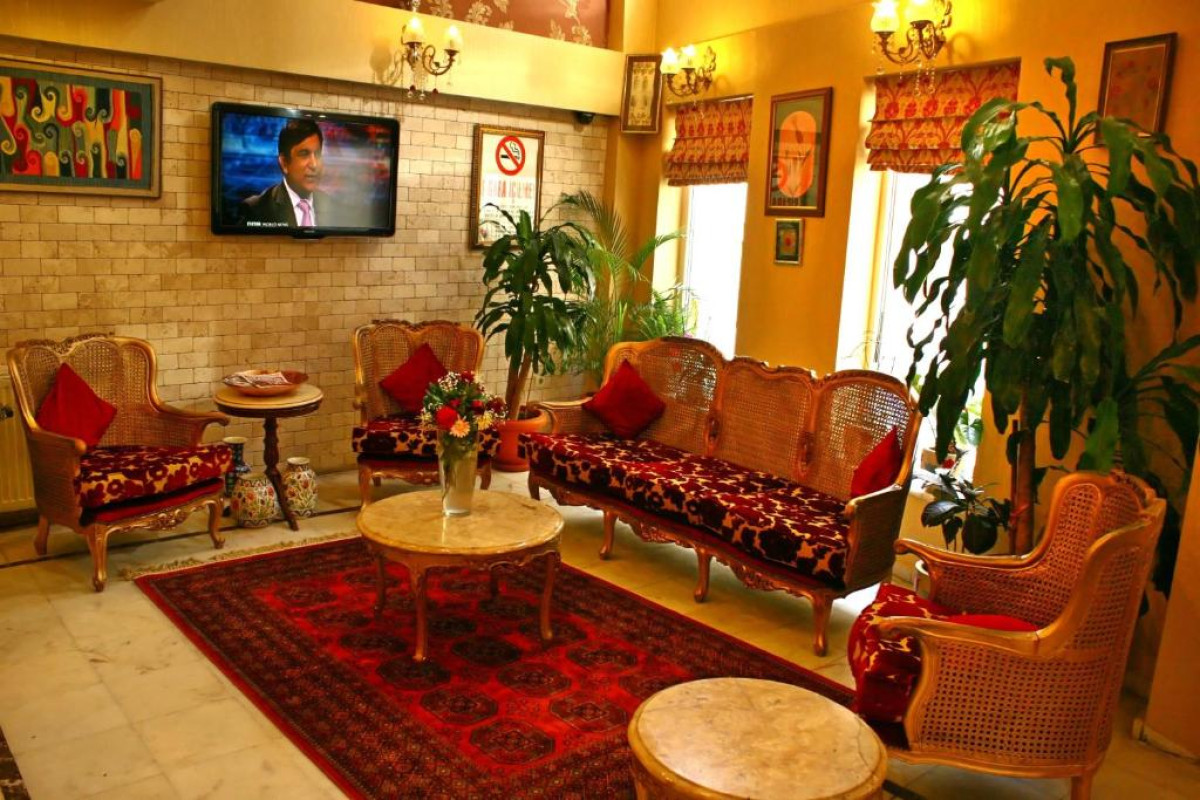 DIVAS HOTEL