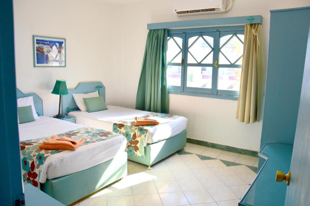 DIVE INN RESORT_