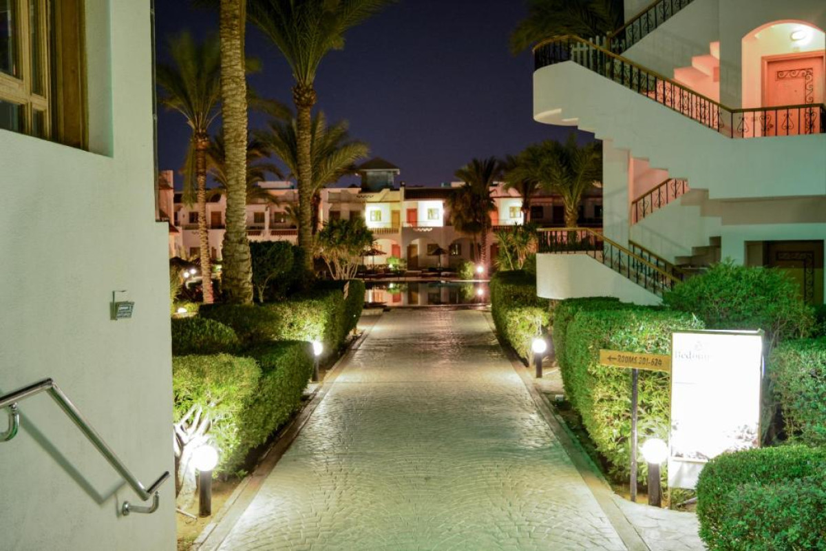 DIVE INN RESORT_