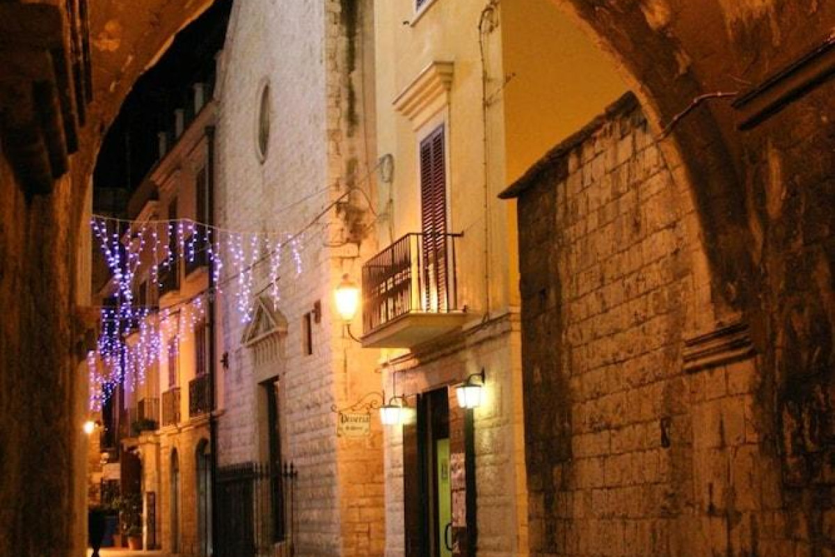 DOMATIA