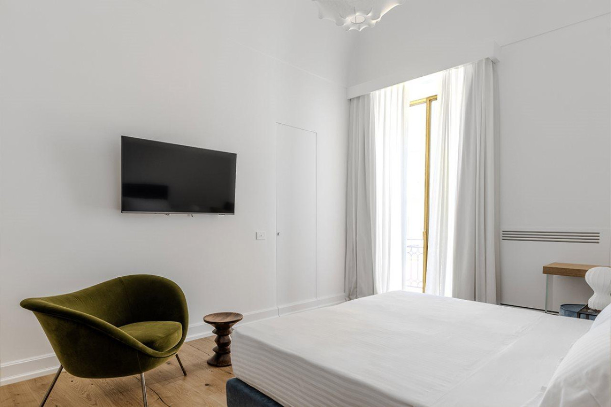 Dome Hotel