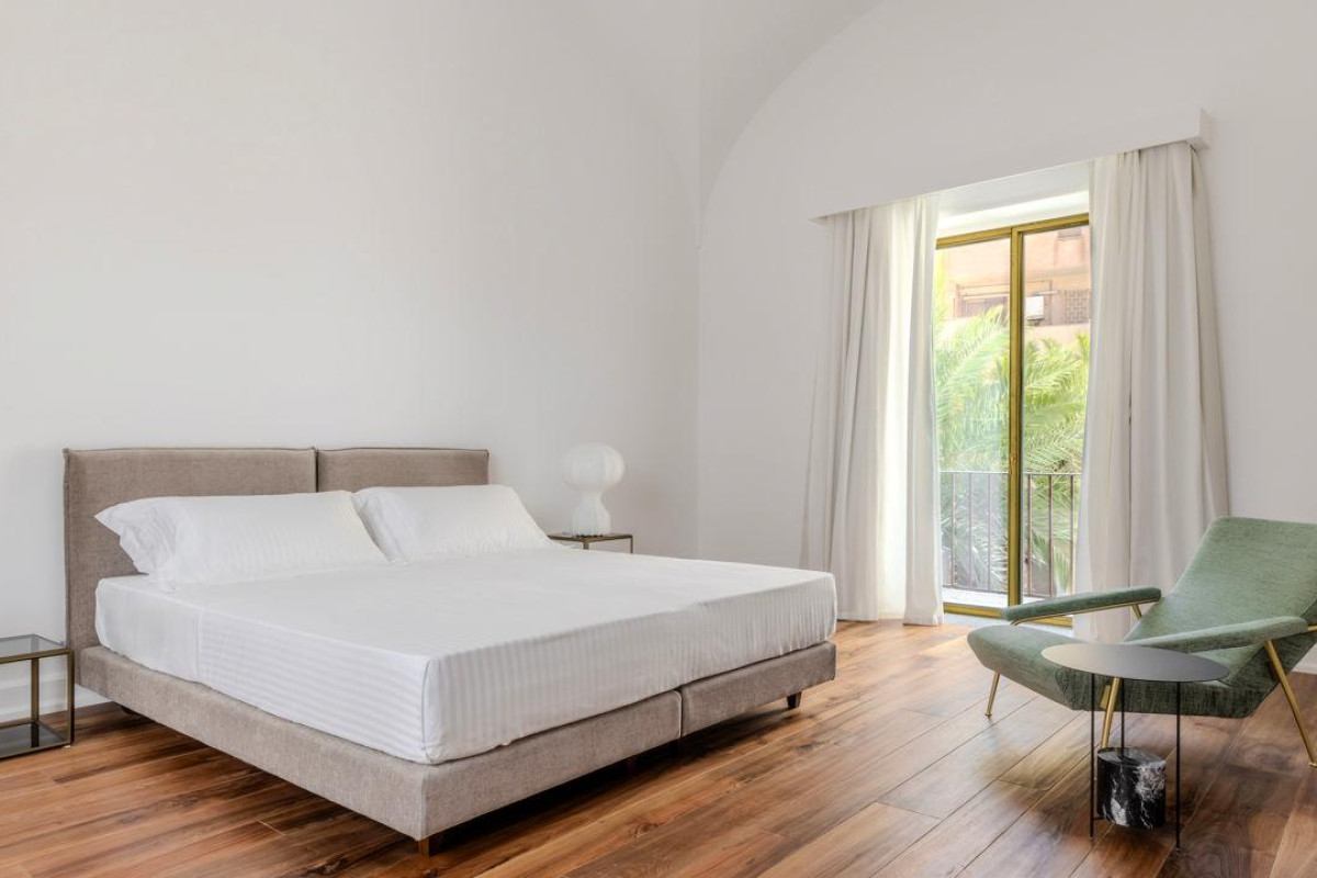 Dome Hotel