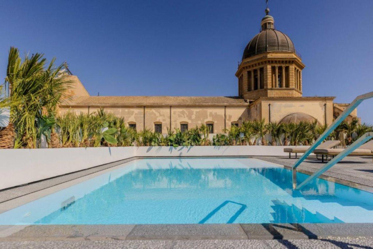 Dome Hotel