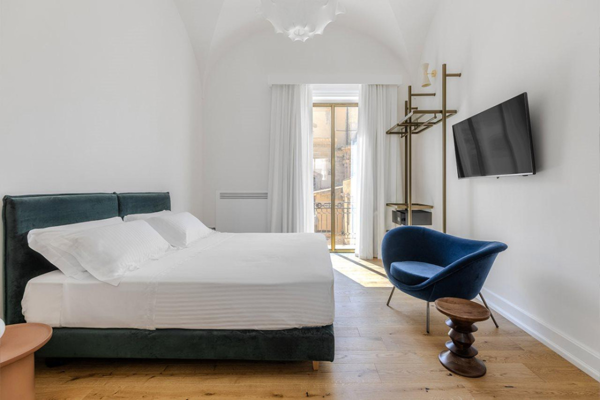 Dome Hotel