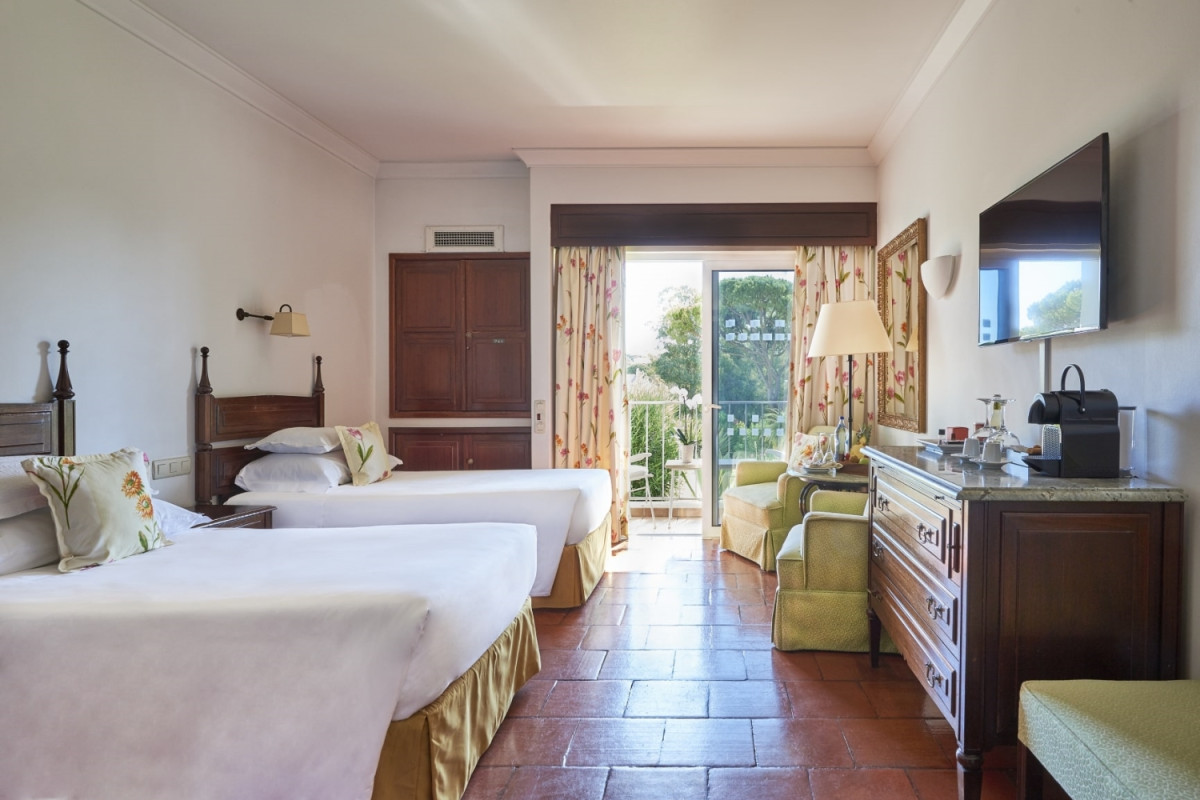 Dona Filipa Hotel