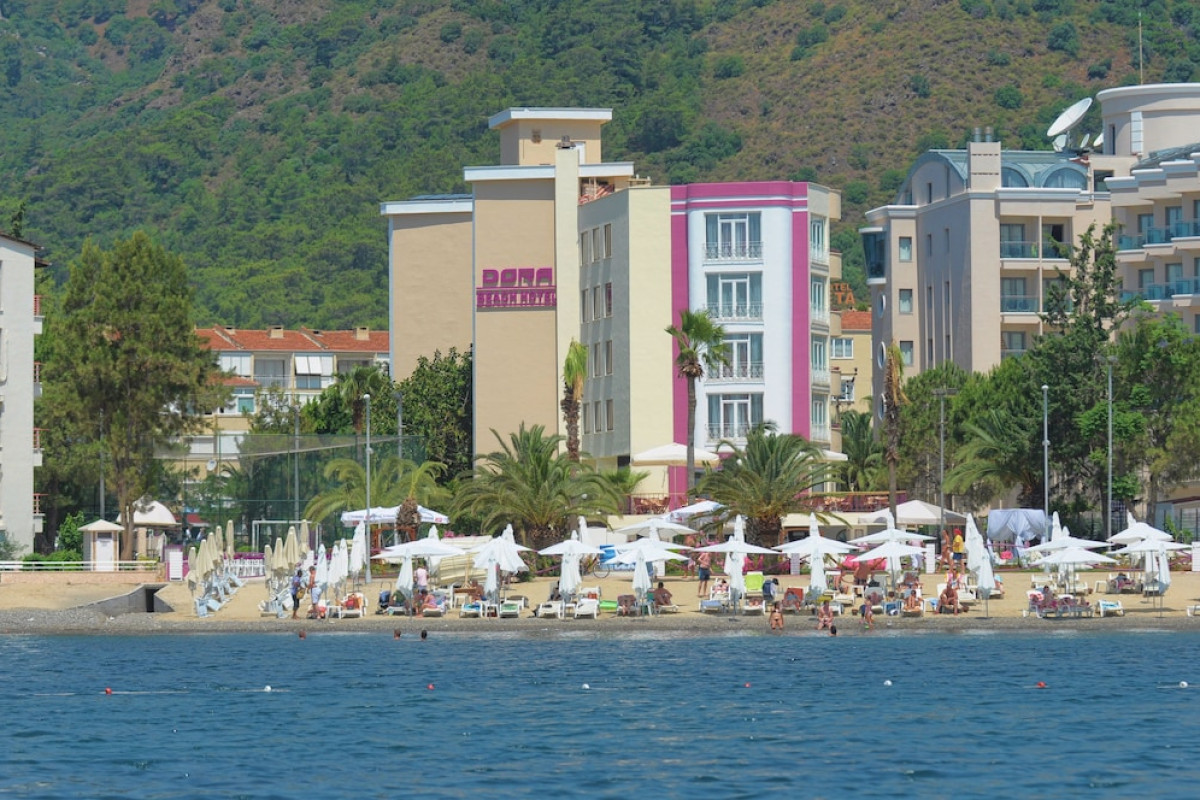 DORA BEACH