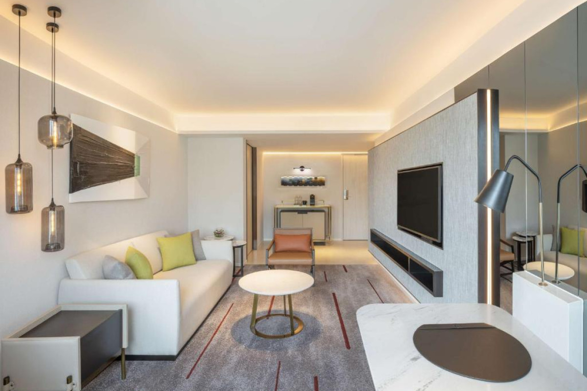 DoubleTree by Hilton Bangkok Ploenchit