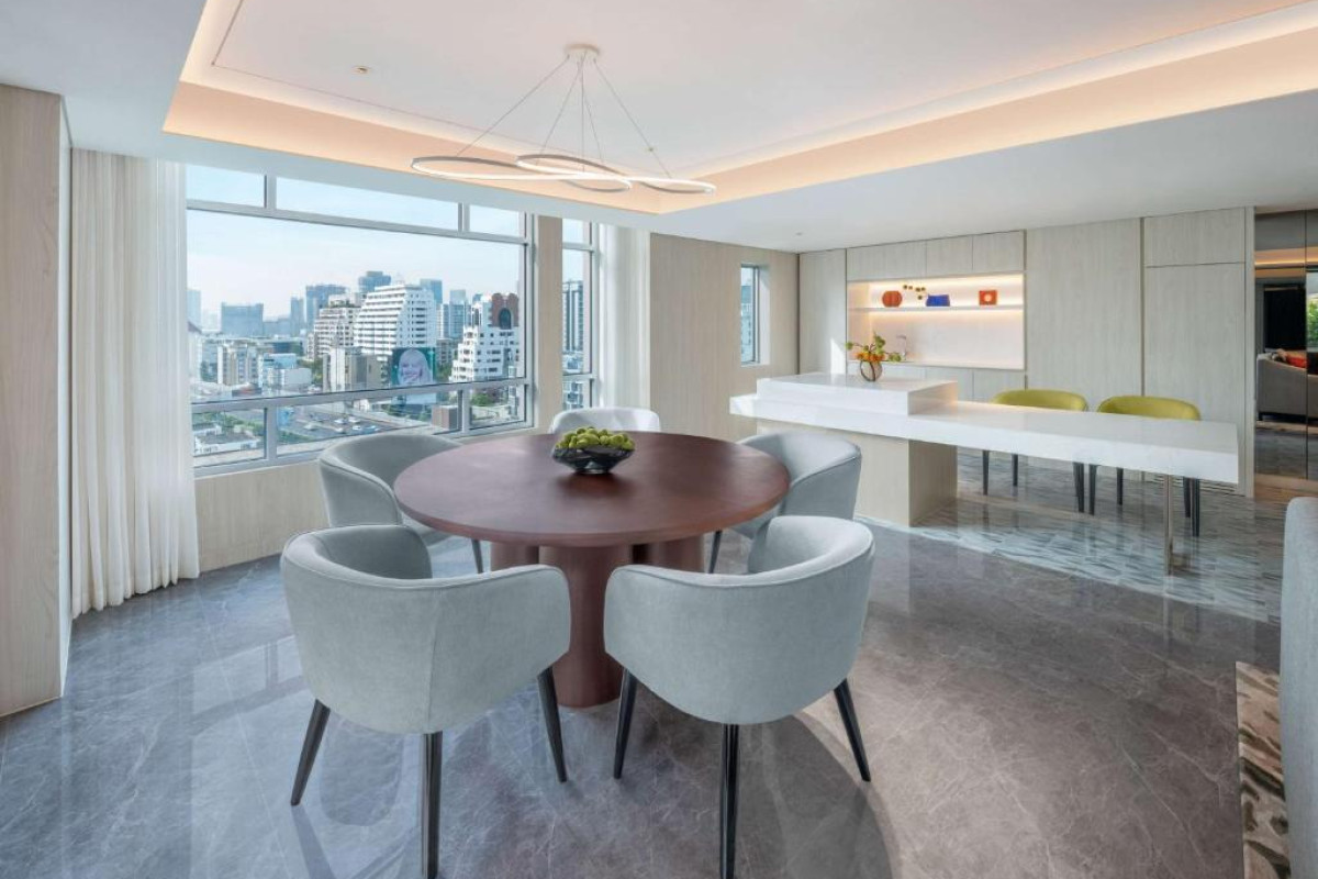 DoubleTree by Hilton Bangkok Ploenchit