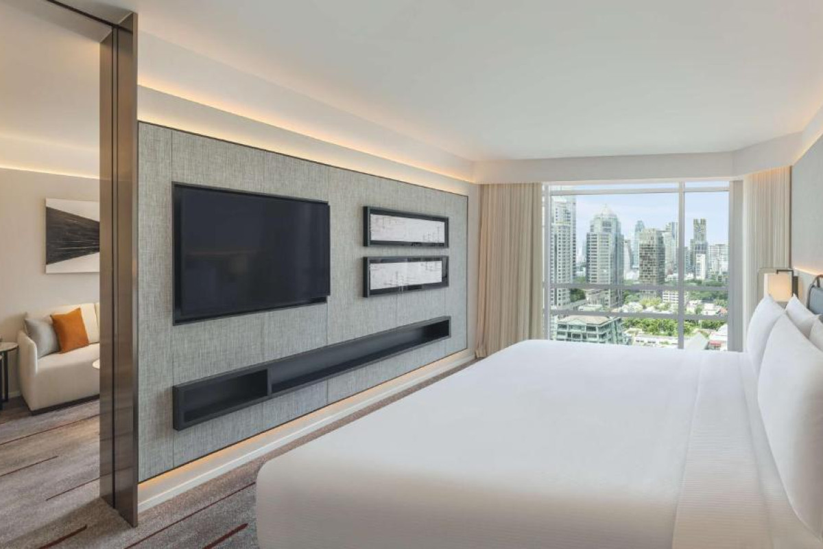 DoubleTree by Hilton Bangkok Ploenchit