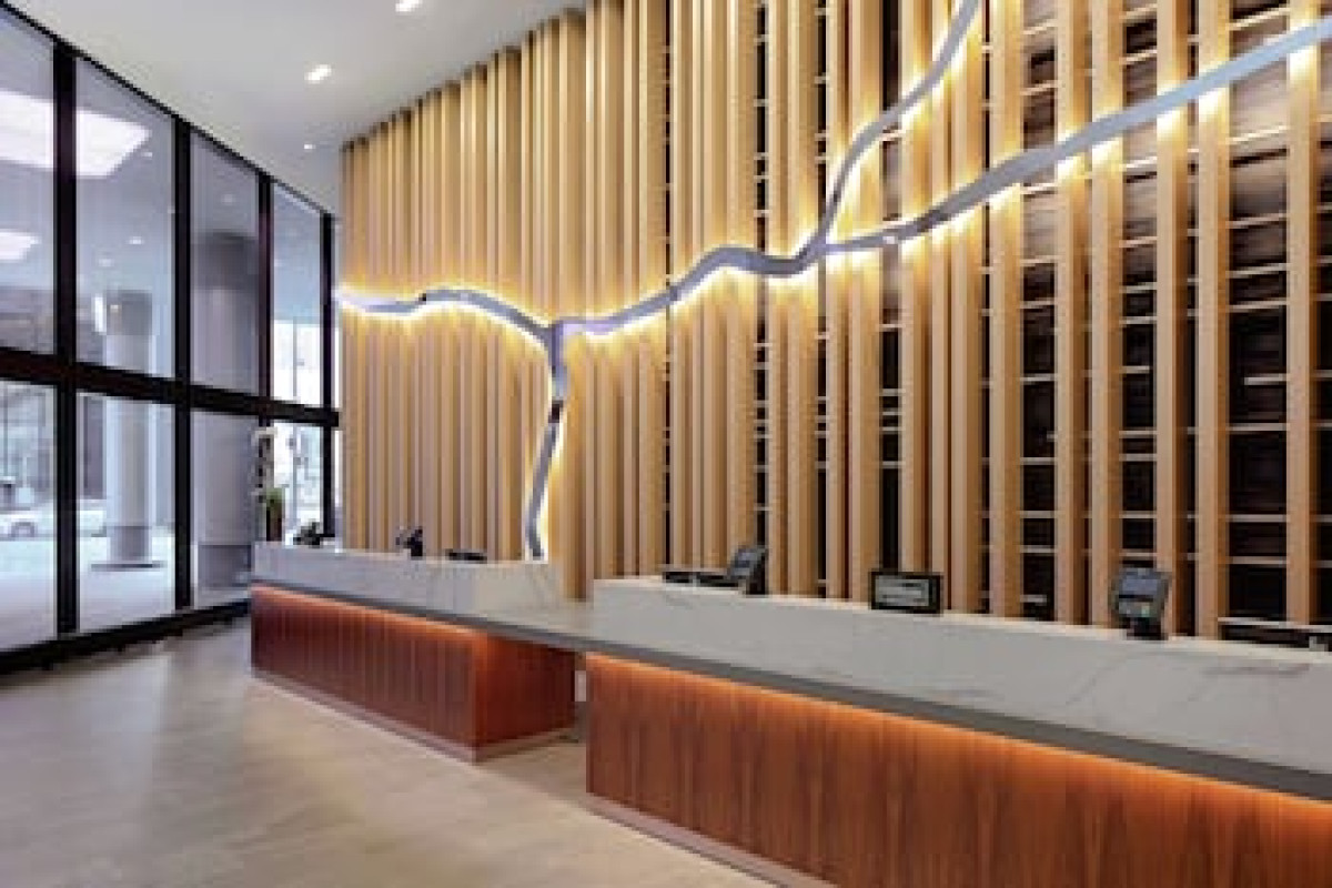 DOUBLETREE BY HILTON CHICAGO - MAGNIFICENT MILE