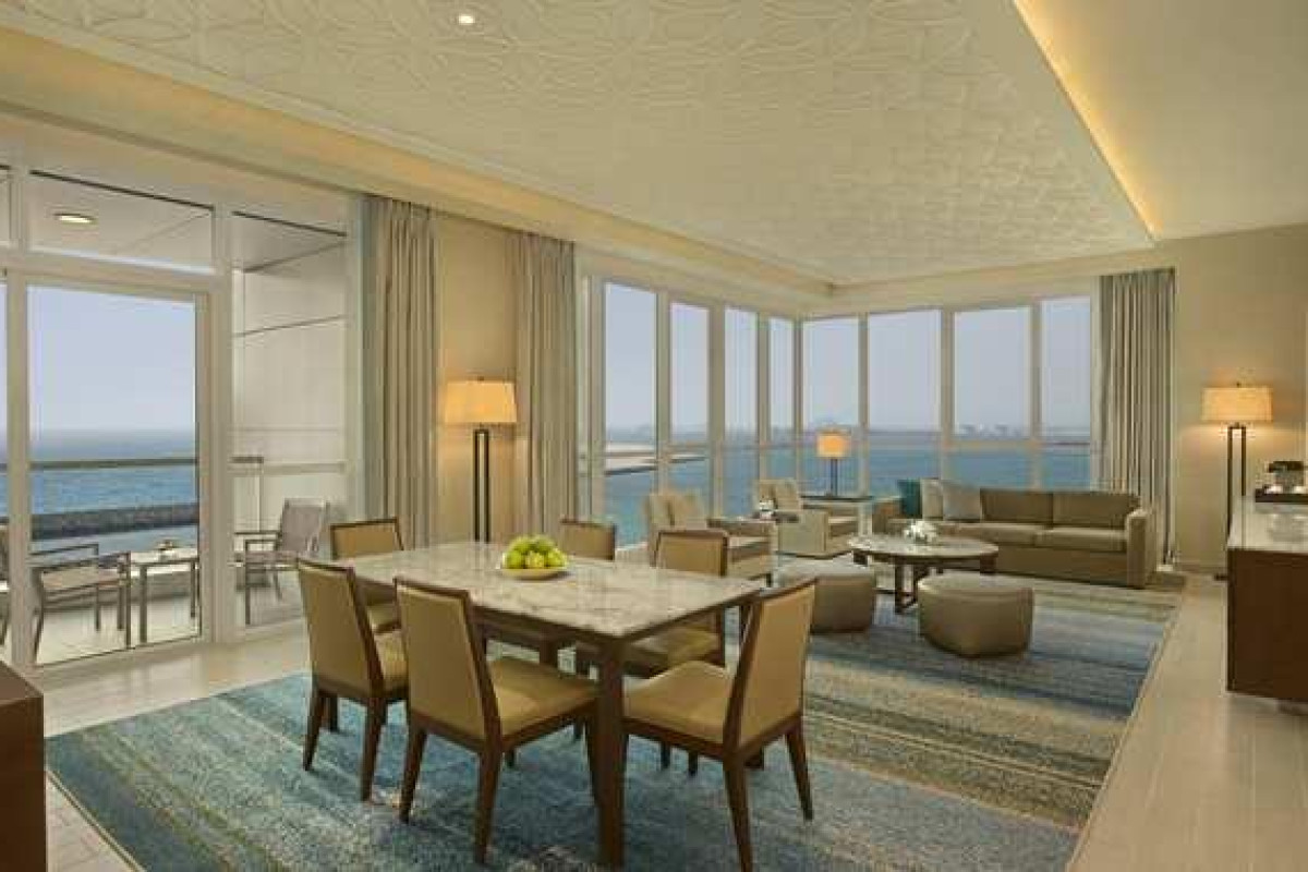DOUBLETREE BY HILTON DUBAI JUMEIRAH BEACH