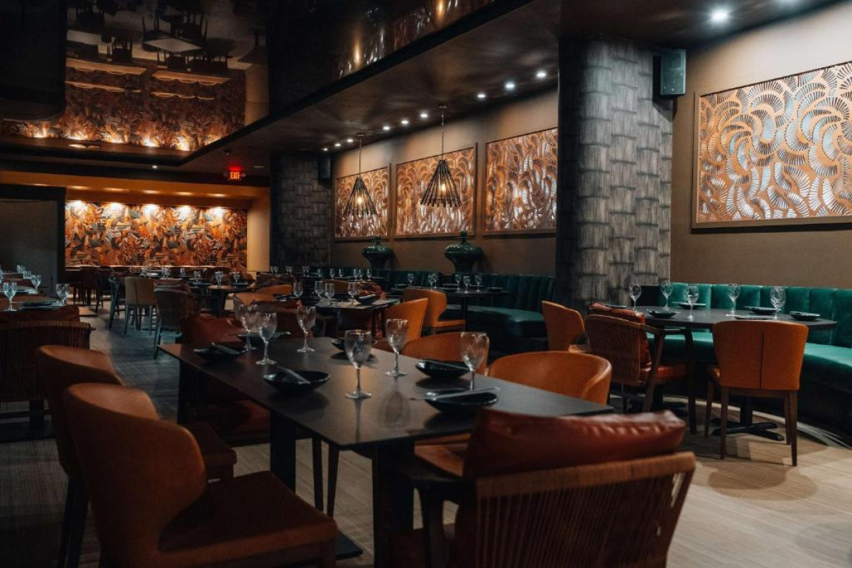 DoubleTree by Hilton Grand Hotel Biscayne Bay