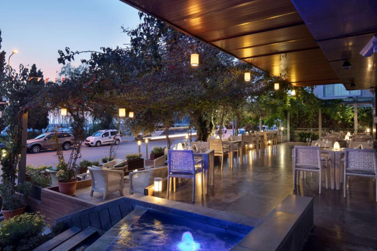 DoubleTree by Hilton Hotel Kusadasi