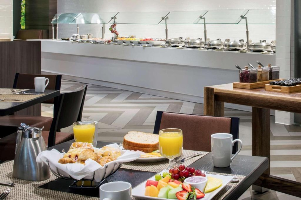 DoubleTree by Hilton Hotel Miami Airport & Convention Center