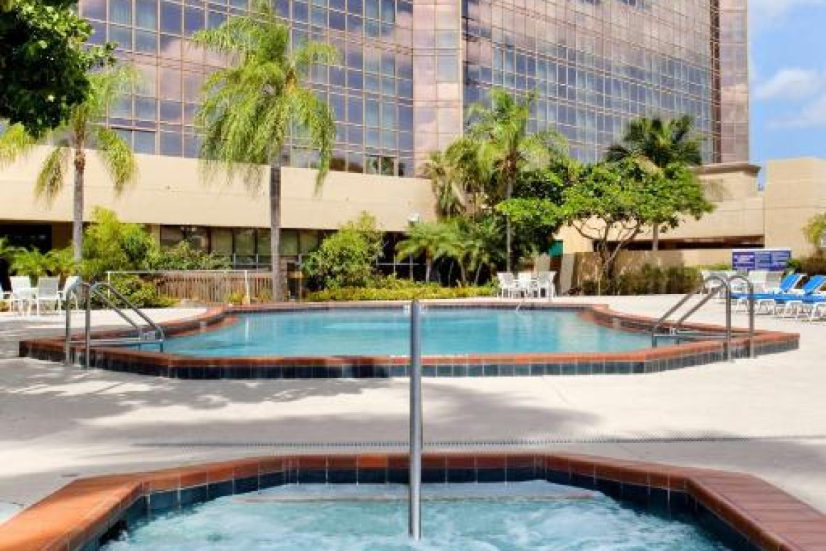 DoubleTree by Hilton Hotel Miami Airport & Convention Center