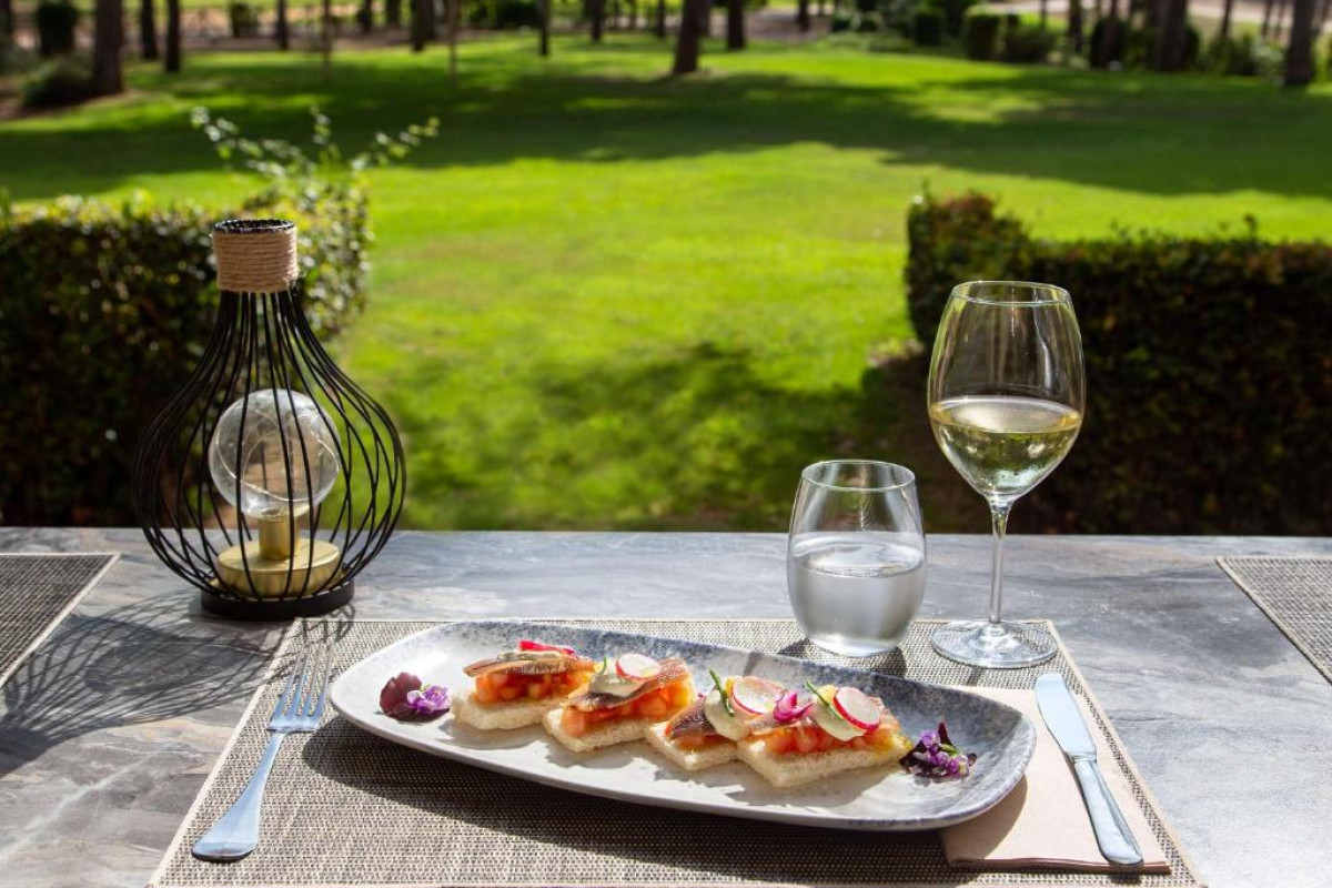 DoubleTree by Hilton Islantilla Beach Golf Resort