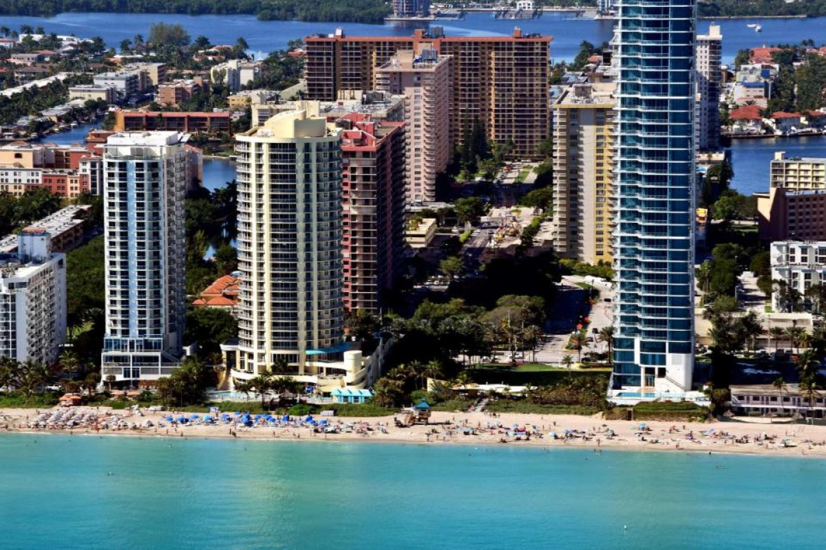 DoubleTree by Hilton Ocean Point Resort - North Miami Beach