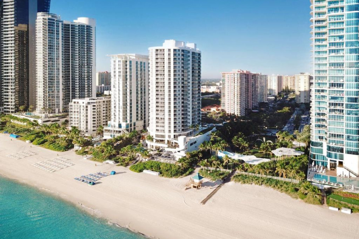 DoubleTree by Hilton Ocean Point Resort - North Miami Beach