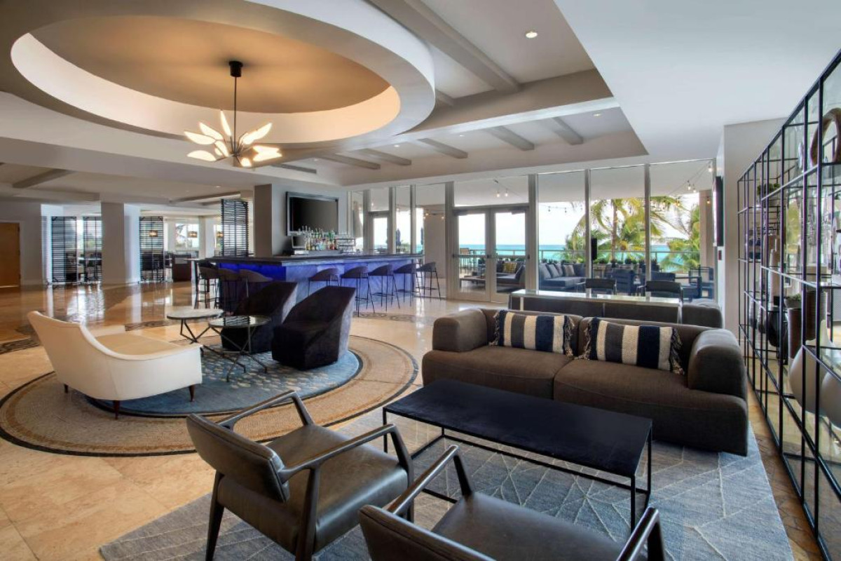 DoubleTree by Hilton Ocean Point Resort - North Miami Beach