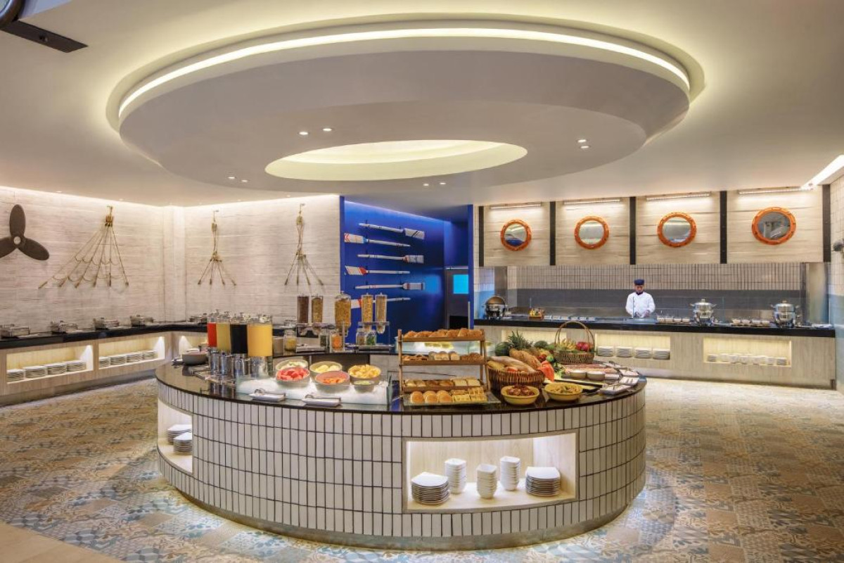 DOUBLETREE BY HILTON PHUKET BANTHAI RESORT