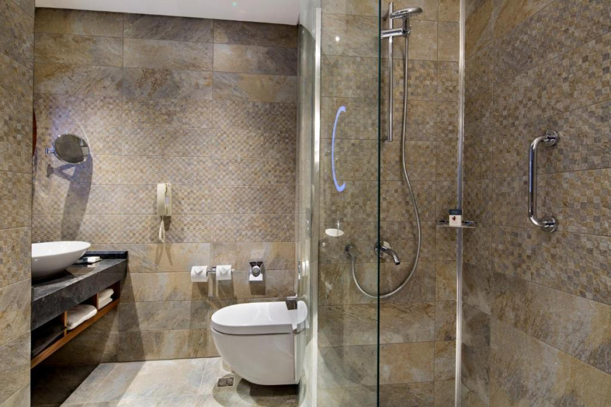DoubleTree by Hilton Hotel Istanbul - Piyalepasa