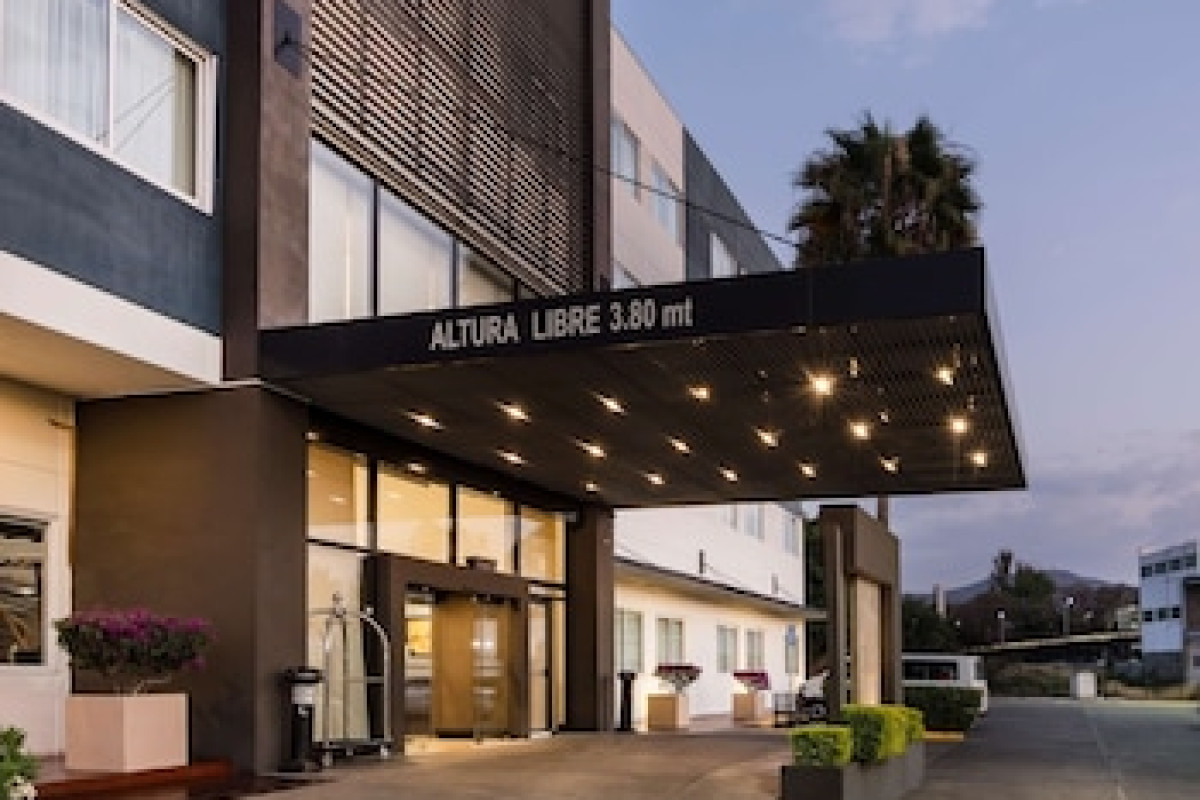DOUBLETREE BY HILTON QUERETARO
