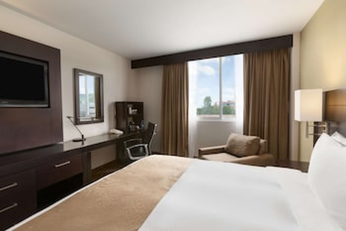 DOUBLETREE BY HILTON QUERETARO