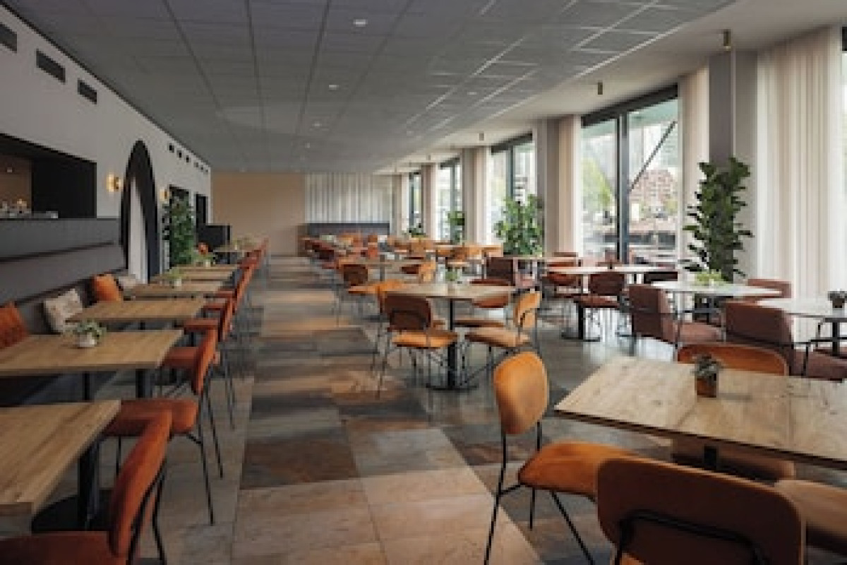 DOUBLETREE BY HILTON ROTTERDAM CENTRE