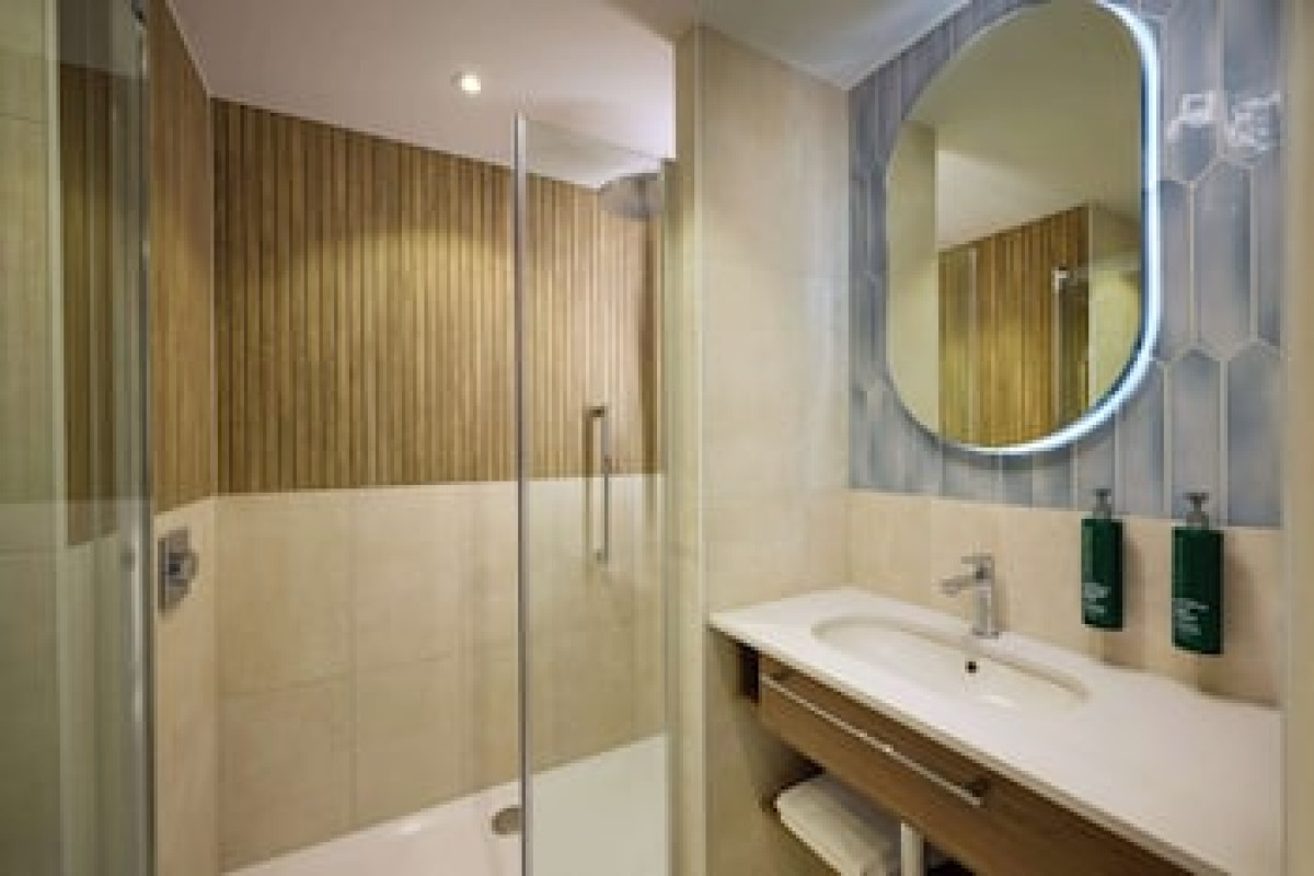 DOUBLETREE BY HILTON ROTTERDAM CENTRE