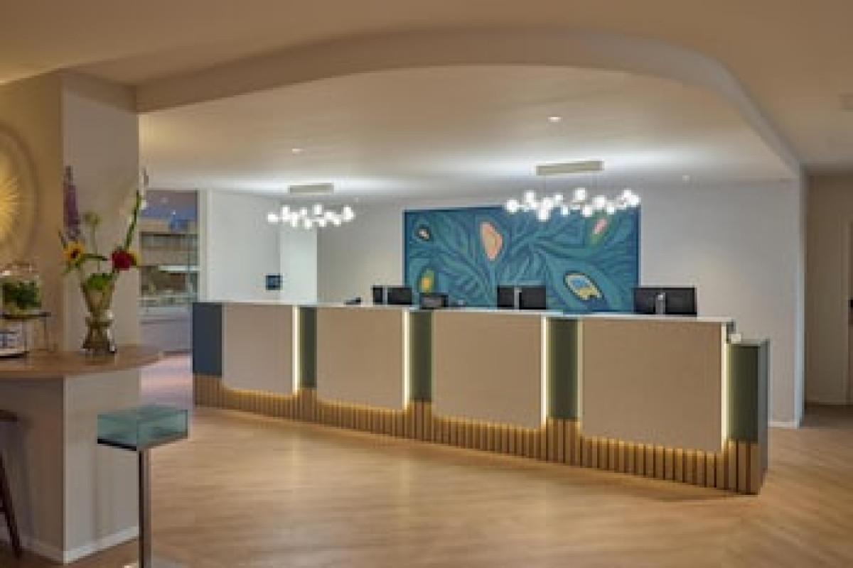 DOUBLETREE BY HILTON ROTTERDAM CENTRE