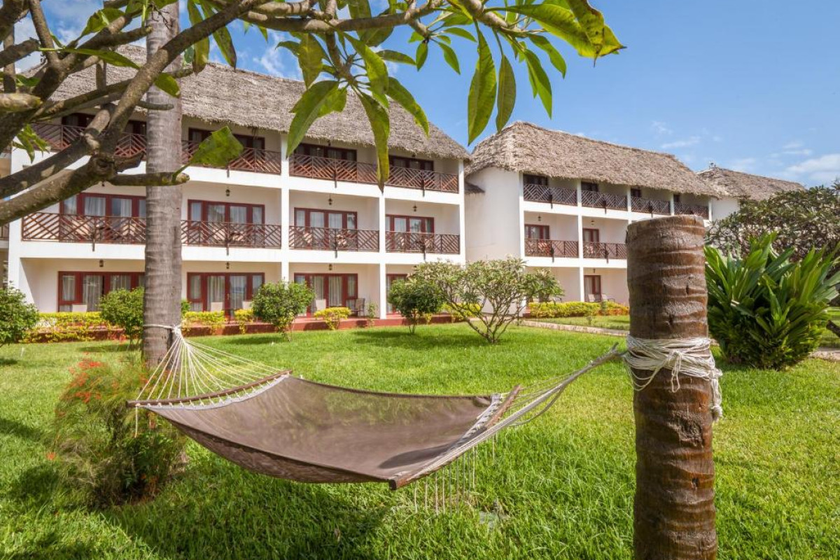 Nungwi Beach Resort by Turaco (ex. DoubleTree Resort by Hilton Nungwi)